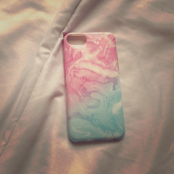 Phone case - Picture 1 of 1